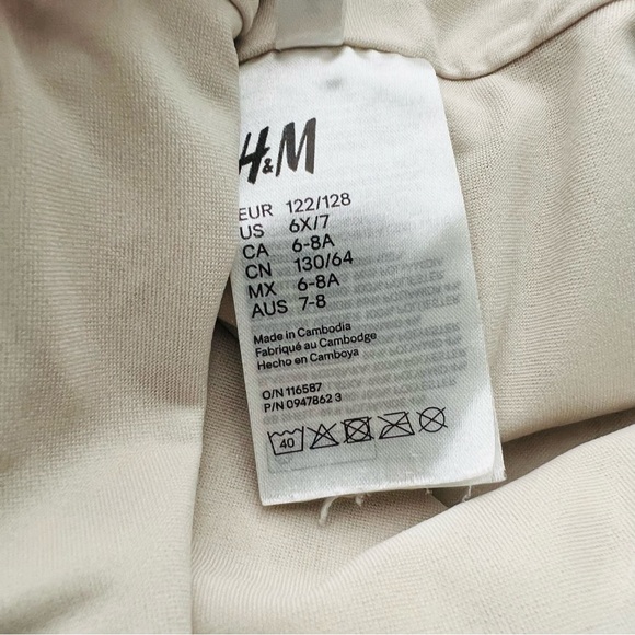 H&M Textured Heart Print One Piece - Picture 6 of 8